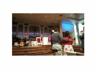 Cedar Springs Presbyterian Church (1) - چرچ،مزہب اور روحانیت