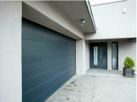 Garage Door Pitt (1) - Usługi w obrębie domu i ogrodu