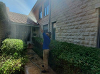 Blue Pressure Washing (2) - Cleaners & Cleaning services