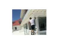 PIU Painting Services (2) - Schilders & Decorateurs