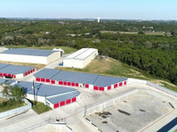 AAA Storage Austin Texas (1) - Камеры xранения