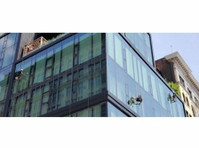 Big Apple Window Cleaning (3) - Cleaners & Cleaning services