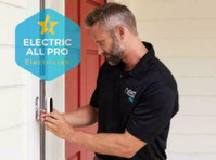 Electric All Pro Service Electricians (2) - Електричари