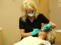 First Impressions Family Dental Care (5) - Dentists