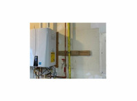 I Need The Plumber & Air Conditioning (2) - Водопроводна и отоплителна система