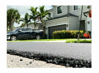 3-D Paving and Sealcoating (5) - Construction Services