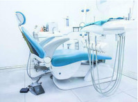 Balmoral Dental Center (1) - Zubní lékař