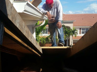 Bellcast Construction LLC (1) - Cobertura de telhados e Empreiteiros