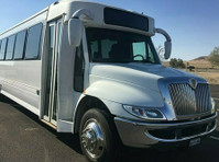 Denver Limo Bus (8) - Inchirieri Auto