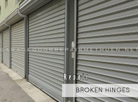 Methuen Pro Garage Door (3) - Охранителни услуги