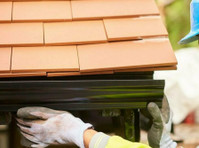 Track Capital Gutter Solutions (1) - Home & Garden Services