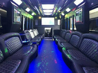 Party Bus Denver (3) - Car Transportation