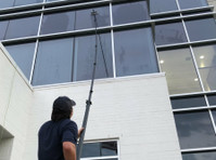 Quality Care Exterior Solutions (3) - Schoonmaak