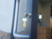 Affordable Professional locksmith (3) - Mājai un dārzam