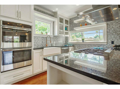 The Red Rose City Kitchen Remodeling Solutions - Home & Garden Services