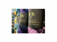 Biscotte Yarns Knitting Store (2) - خریداری