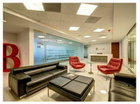 Bradford Commercial Real Estate Services (2) - Realitní kancelář