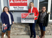 Beth Thomey-Upton - State Farm Insurance Agent (5) - Companhias de seguros