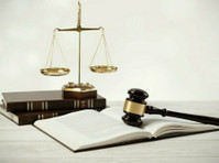 The Doctor Lawyer Team (1) - وکیل اور وکیلوں کی فرمیں