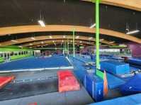 Adrenaline Gymnastics Academy (1) - Siłownie, fitness kluby i osobiści trenerzy