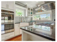 Bull Run Kitchen Remodeling Experts (1) - Services de construction