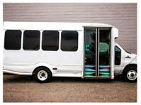 Limo Bus Madison (5) - Transporte de coches