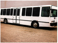 Limo Bus Madison (7) - Transportul de Automobil