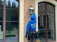 Window Washing Expert (4) - Cleaners & Cleaning services