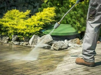 Bay City Pressure Washing (1) - Cleaners & Cleaning services
