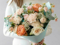 Theflow Florist Flower Delivery (1) - Dárky a květiny