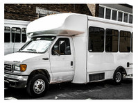 Limo Bus Fort Wayne (1) - Car Rentals