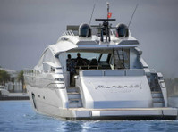 Vice Yacht Rentals of South Beach (1) - Яхты и Парусные суда