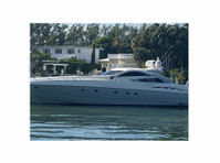 Vice Yacht Rentals of South Beach (2) - Јахти и едрење