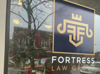Fortress Law Group, LLC (5) - Právník a právnická kancelář
