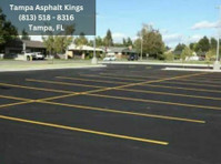 Tampa Asphalt Kings (4) - Bauservices