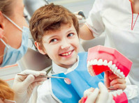 Dr. Kamila Holistic Dental And Wellness Center (2) - Dentisti