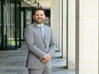 Ty Robinson, Personal Injury Lawyer (3) - Commercial Lawyers