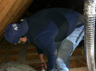 Aura Air Duct Cleaning (2) - Cleaners & Cleaning services