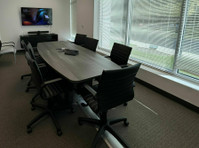 Business Impact Center (5) - Espaços de escritórios