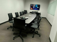 Business Impact Center (6) - Espaços de escritórios