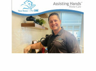 Assisting Hands Home Care (2) - Ccuidados de saúde alternativos