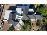 Advanced Roofing Llc (2) - Montatori & Contractori de acoperise