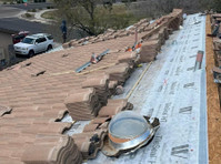 Advanced Roofing Llc (3) - Montatori & Contractori de acoperise