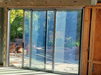 Eris Home Products (2) - Прозорци, врати и оранжерии