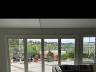 Eris Home Products (4) - Okna, dveře a skleníky