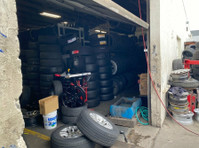 Economy Tires (2) - گڑیاں ٹھیک کرنے والے اور موٹر سروس