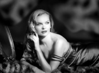 Boudoir Photography by Your Hollywood Portrait (5) - فوٹوگرافر