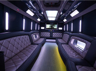 Knoxville Party Buses (6) - Car Rentals