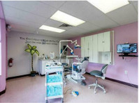 Pelican Dental Care (1) - Dentists