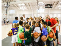 Larry Hughes Youth Basketball Academy St Louis, MO - Spiele & Sport